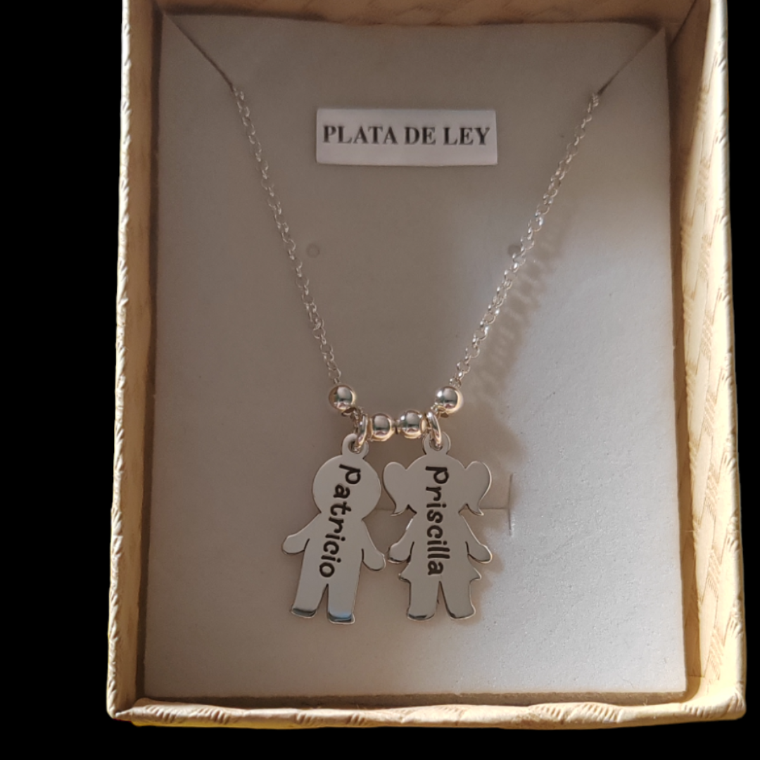 Colgante en plata de ley figura niña/niño