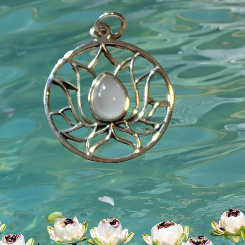 Colgante Loto con piedra