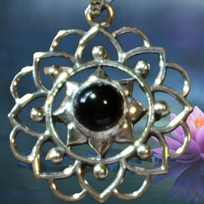 Colgante  Flor filigrana con piedra