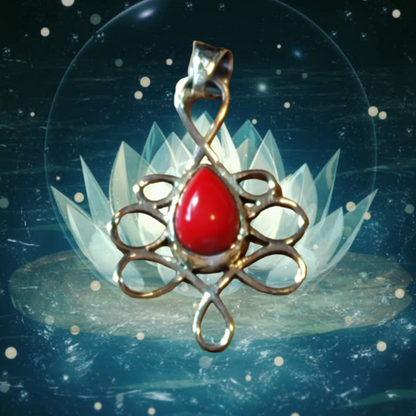 Colgante Nudo con piedra